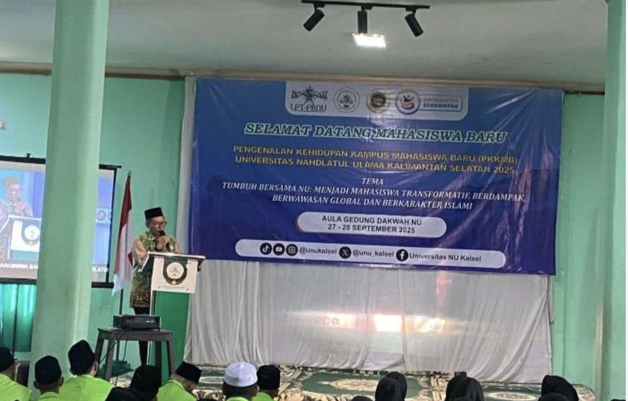 Mahasiswa Baru PBI UNUKASE Dikukuhkan Melalui PKKMB 2025
